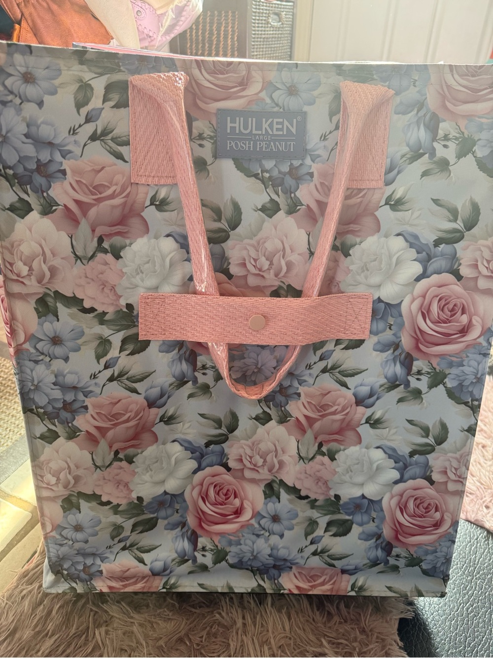 Hulken Posh Peanut Floral Gift Bag in Pink